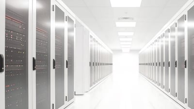 Tier III vs Tier IV no Brasil: impacto em SLA, custo e risco