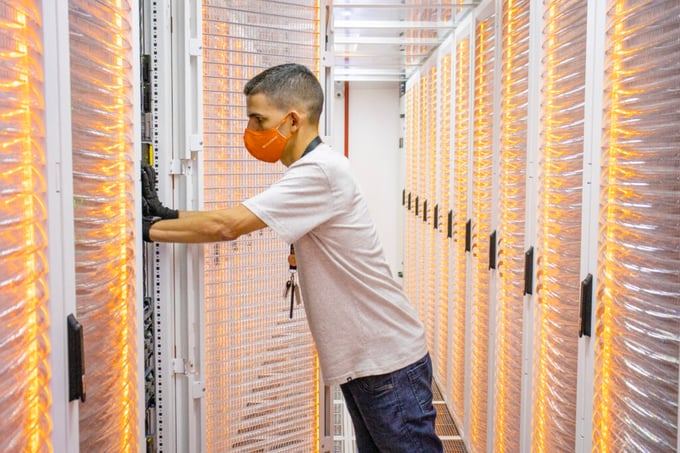 Servidor Dedicado com monitoramento incluso