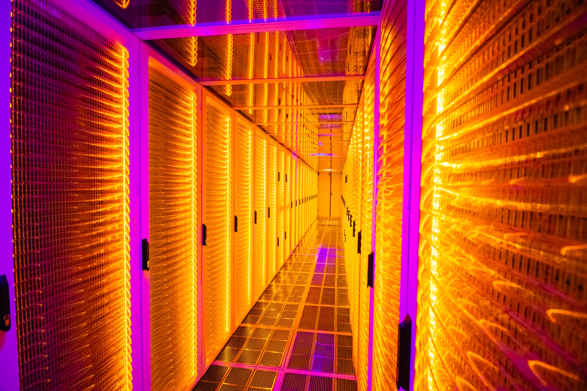 DC-HOSTDIME