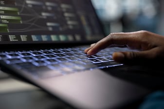 Como diagnosticar instabilidade de aplicações: observabilidade e AIOps